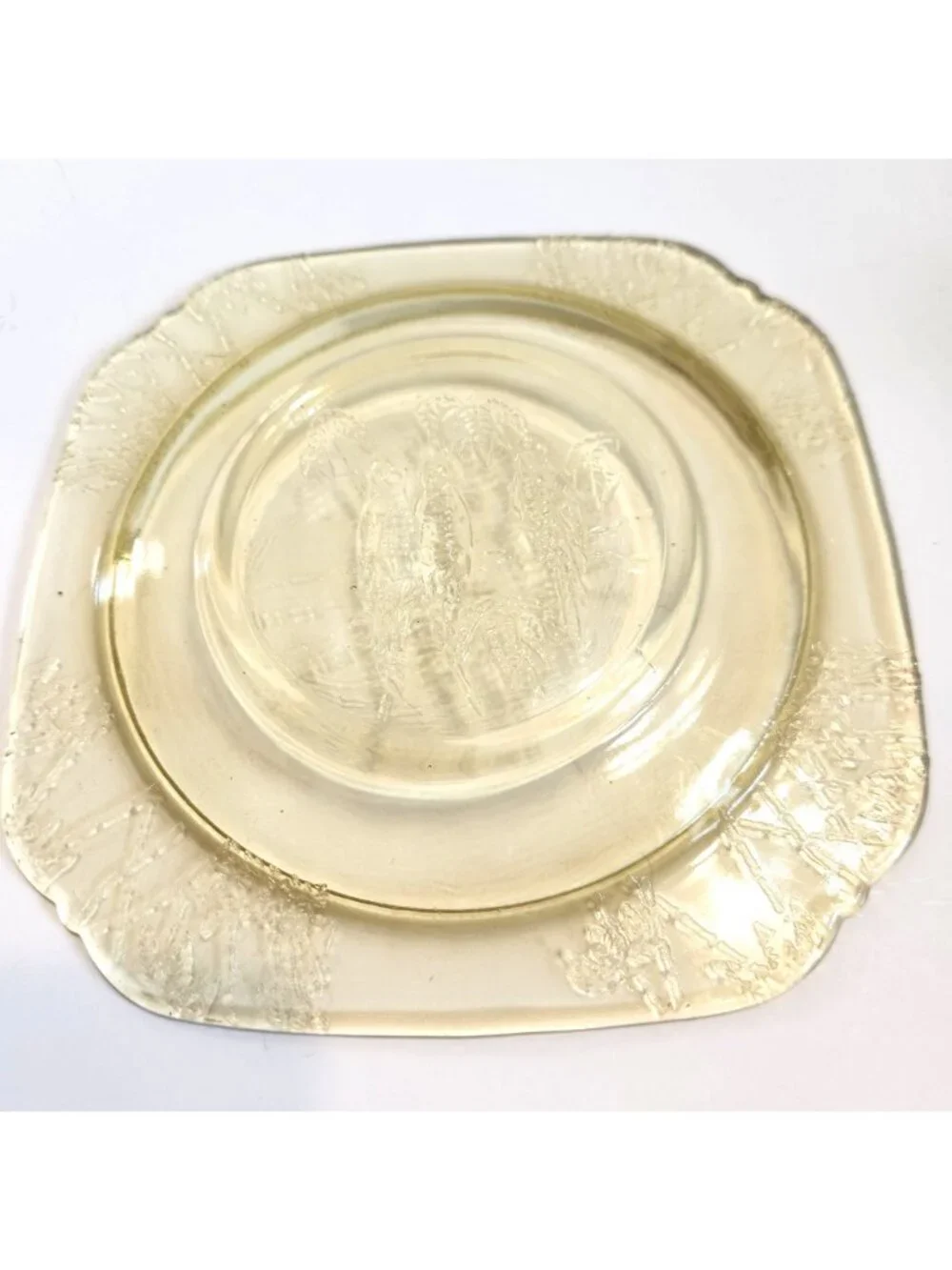 Federal Glass Depression Glass Plate with Sylvan Parrots & Leaves Square Rare